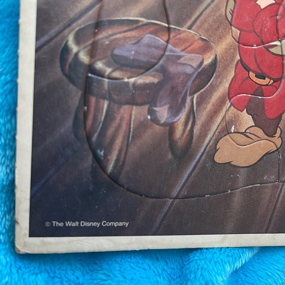 Vintage Disney Snow White Golden Frame Tray Puzzle - Picture 9 of 11